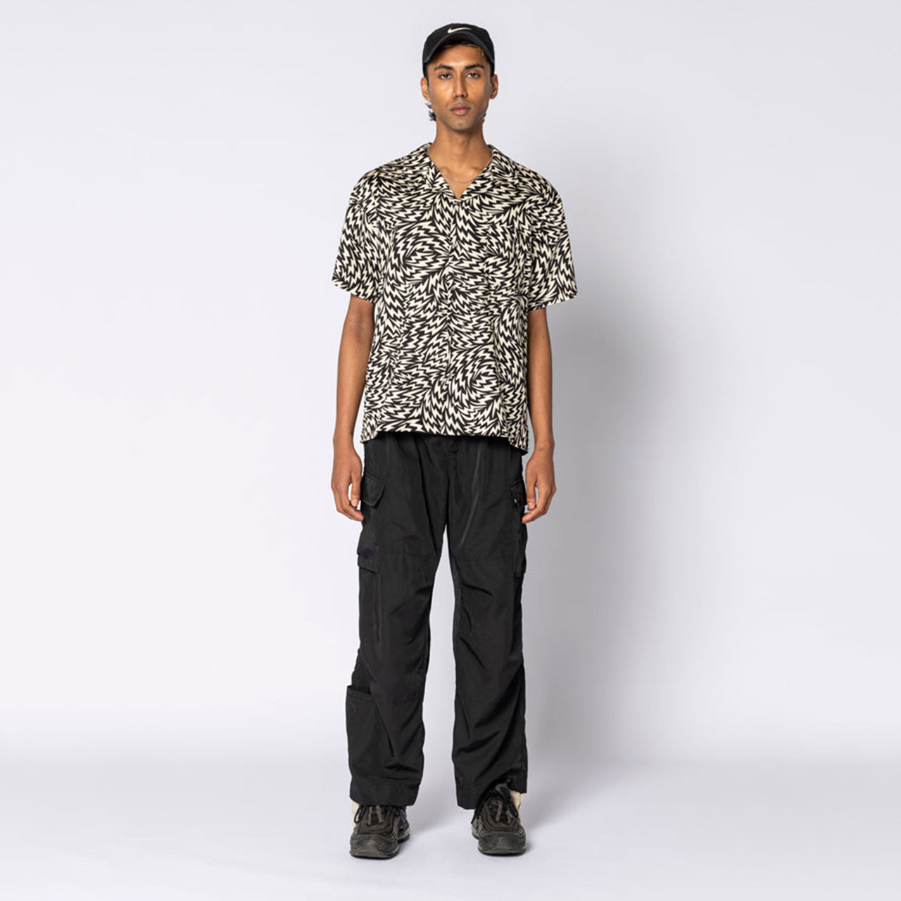 SHE'S ELECTRIC BLACK HAWAIIAN SHIRT