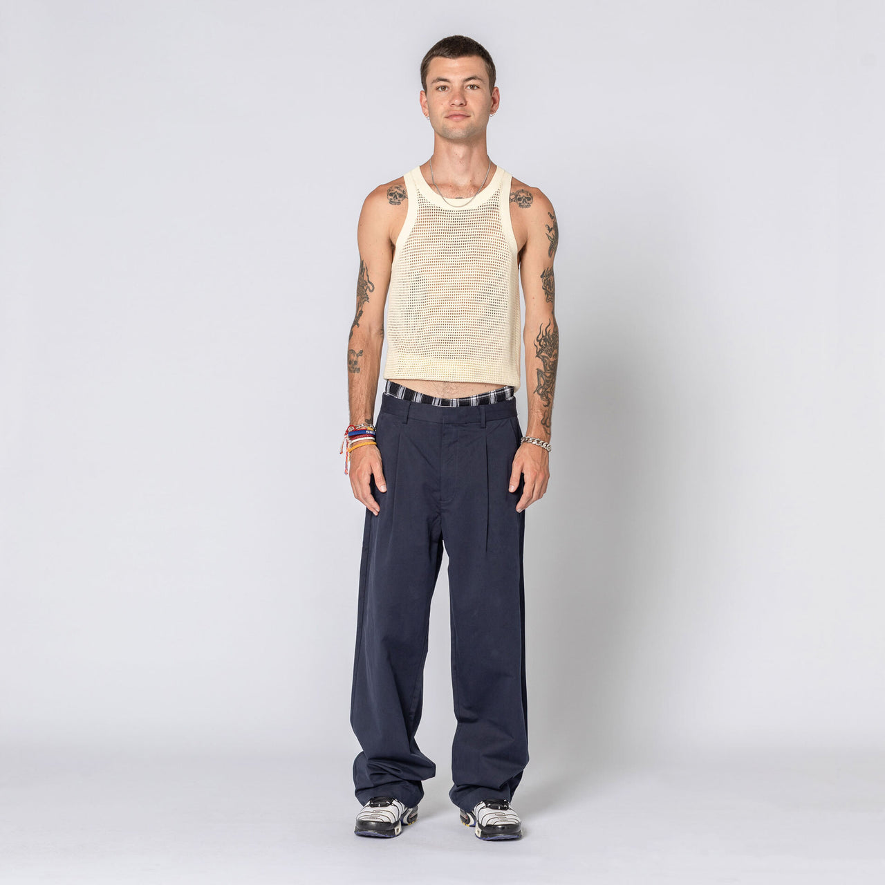 NAVY SLOUCH PANT