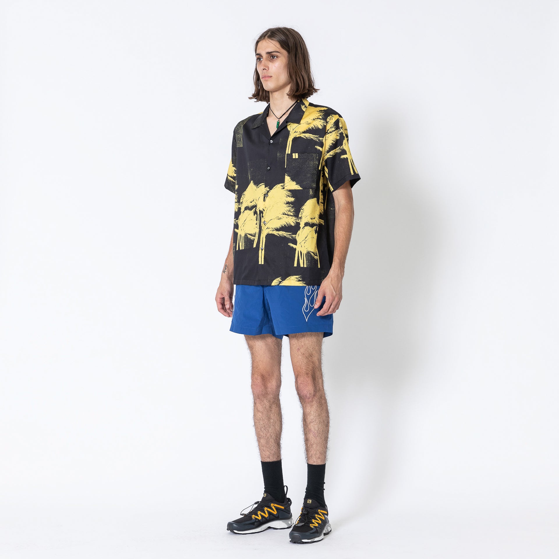 Shop WINDY NICE BLACK HAWAIIAN SHIRT Online | DOUBLE RAINBOUU